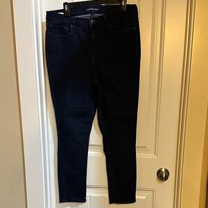 Calvin Klein Women's Dark Blue Skinny Jeans
